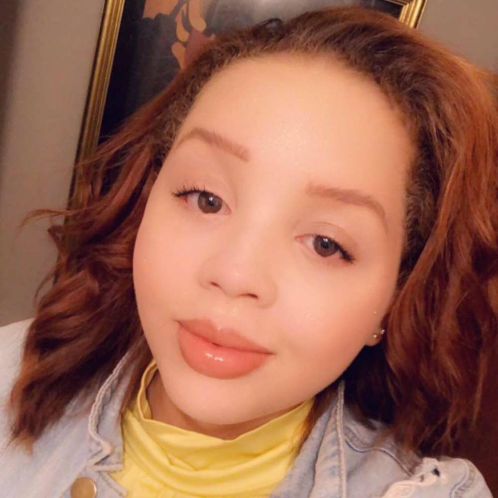 Meet your Posher, Leah